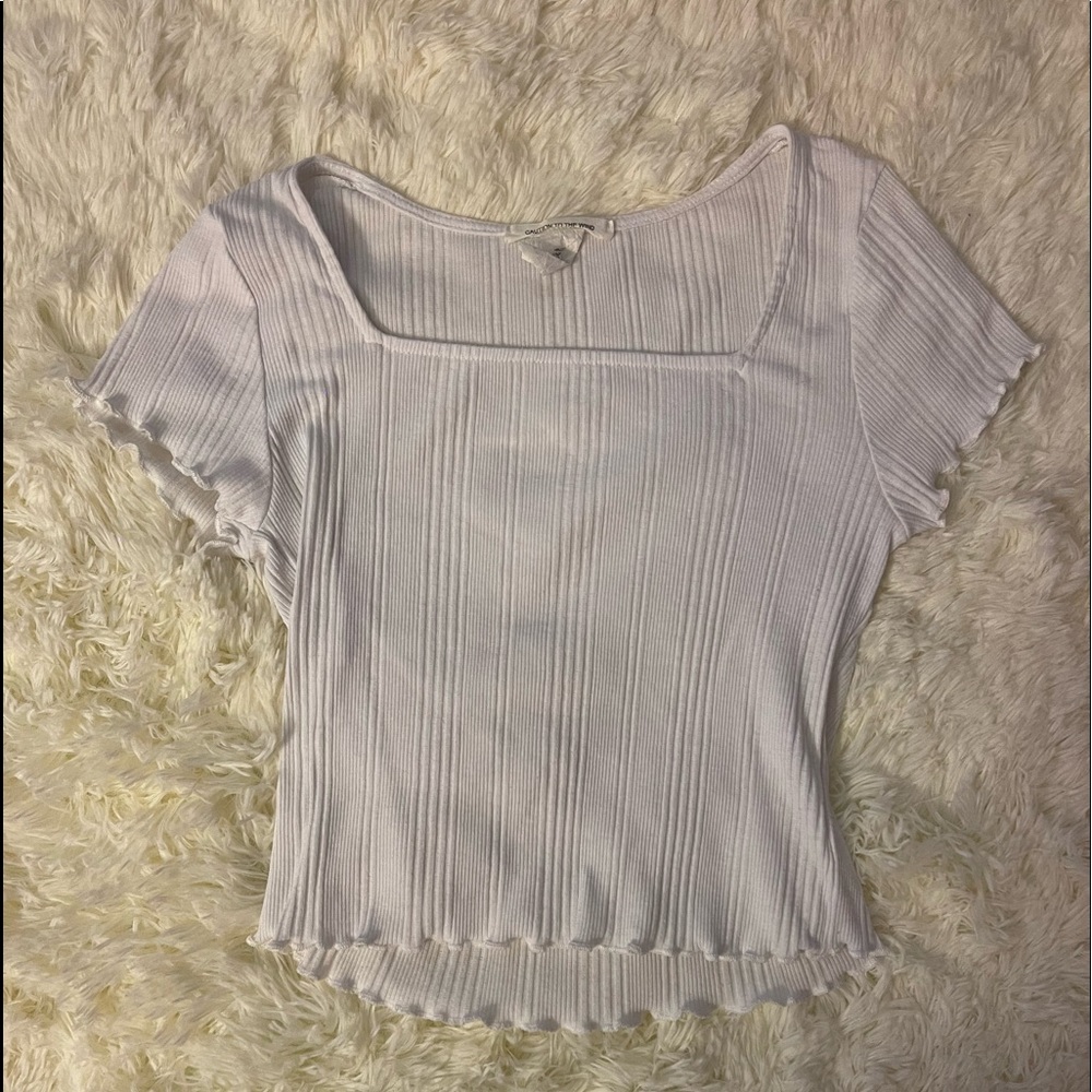WHITE SQUARE NECK T SHIRT